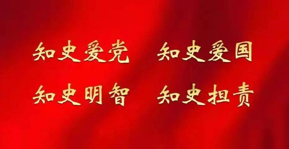 65岁李修贤现身警局拍公益片段,头发稀疏仍一身正气!