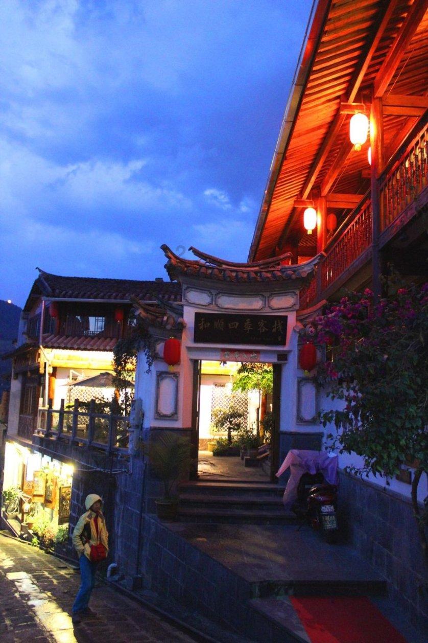 郭富城妻子方媛外出打工，首次参加综艺节目，亲自道出工作原因
